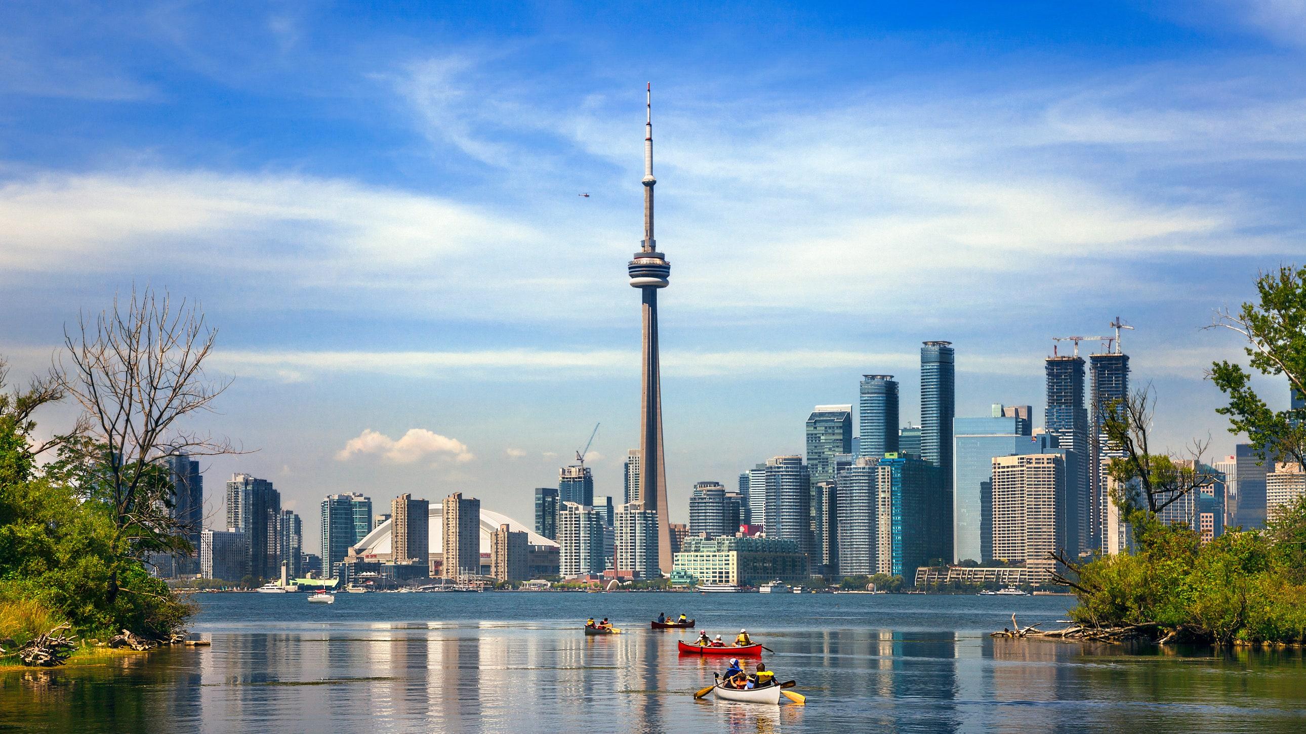 24 Best Things to Do in Toronto, From Downtown to Day Trips ...