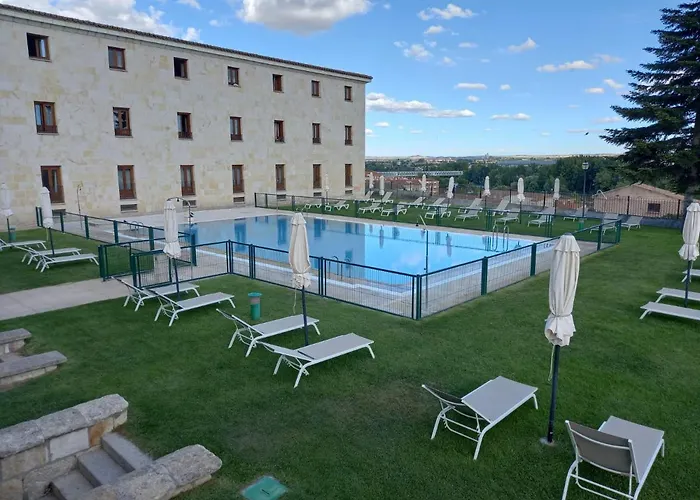 Hoteles con piscina en Zamora