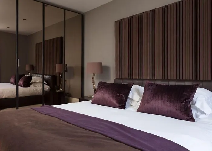 Top Hotels in Haymarket Edinburgh
