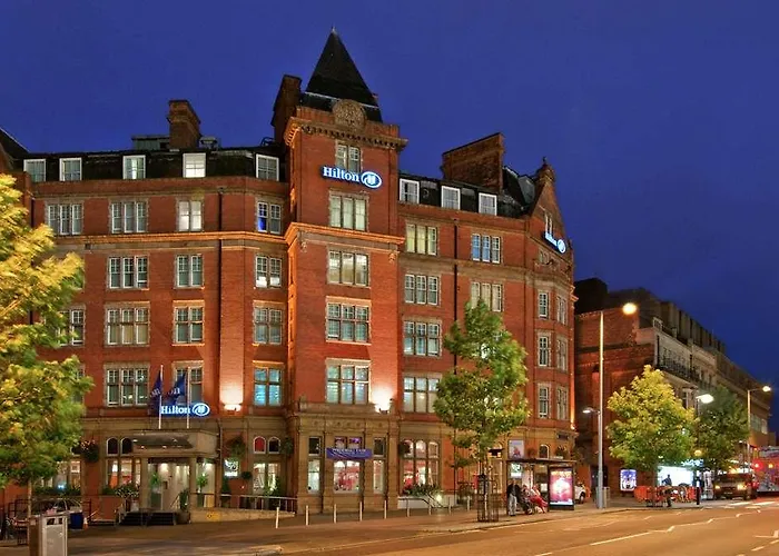 Discover the Best Hotels Close to Nottingham Train Station