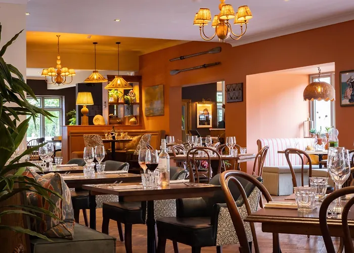 Top Hotels in Havant, Hampshire